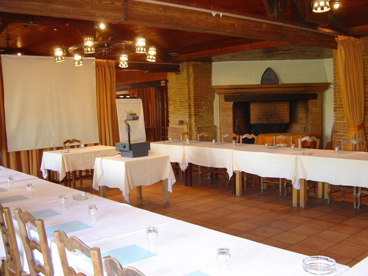 Le Ratelier Hotel Montaigut-sur-Save Bagian luar foto