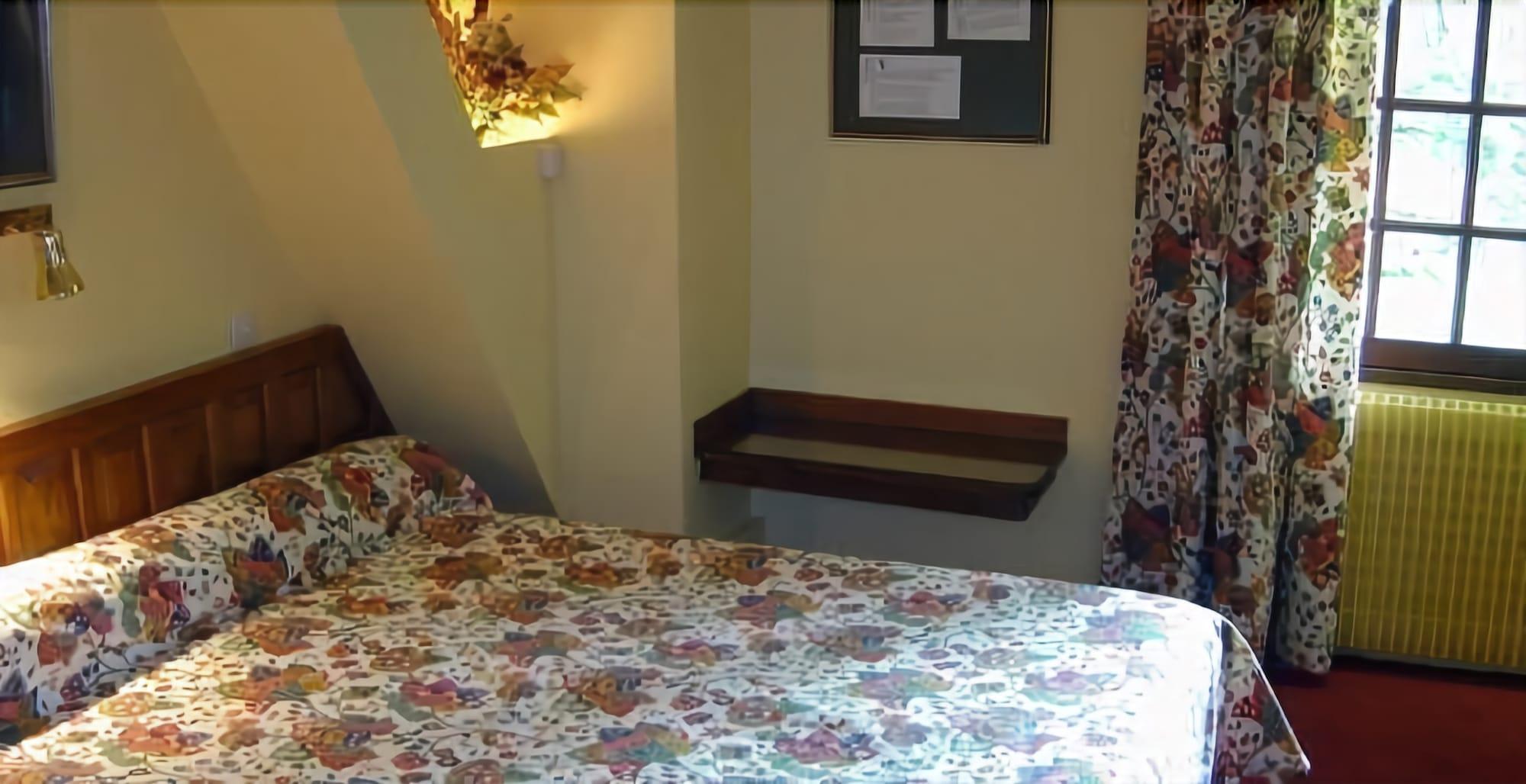 Le Ratelier Hotel Montaigut-sur-Save Bagian luar foto